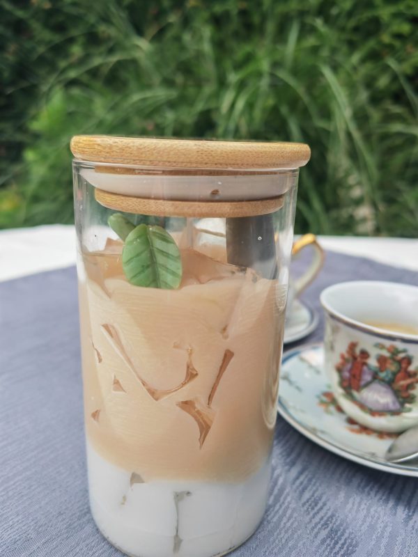 214-1_sviecka-coffee-latte.jpg Duftkerze „Coffee Latte“