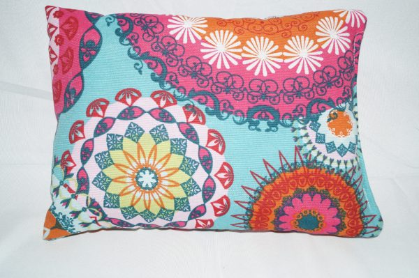 217-2_levandulovy-vankus-s-mandalou-vona-ktora-upokojuje.jpg Lavendelkissen mit Mandala – beruhigender Duft und harmonisches Design