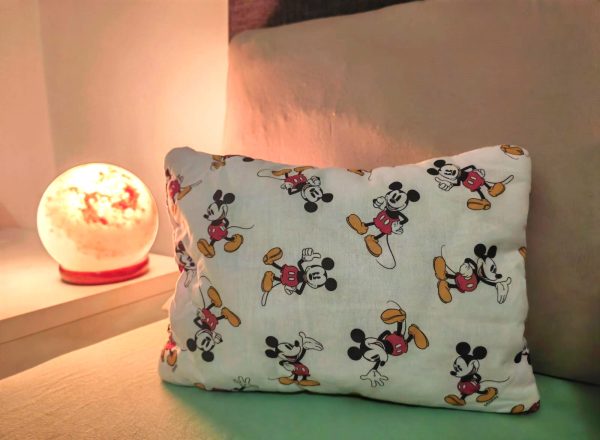 86-4_a.jpg Lavendelkissen Mickey Mouse – gemütliches Duftkissen mit dem beliebten Mickey-Mouse-Design